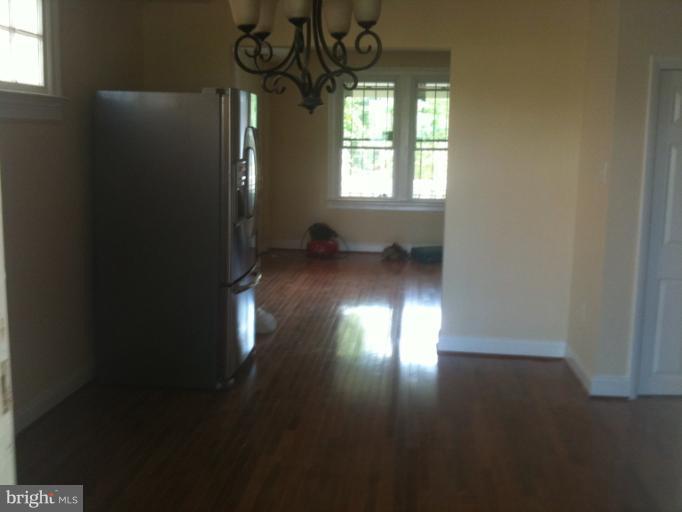 1418 Ridge Place Southeast Washington, DC 20020 - Photo 3 of 23 Dining Room