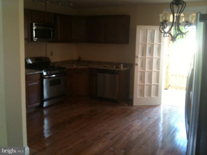 1418 Ridge Place Southeast Washington, DC 20020 - Photo 9 of 23 Kitchen
