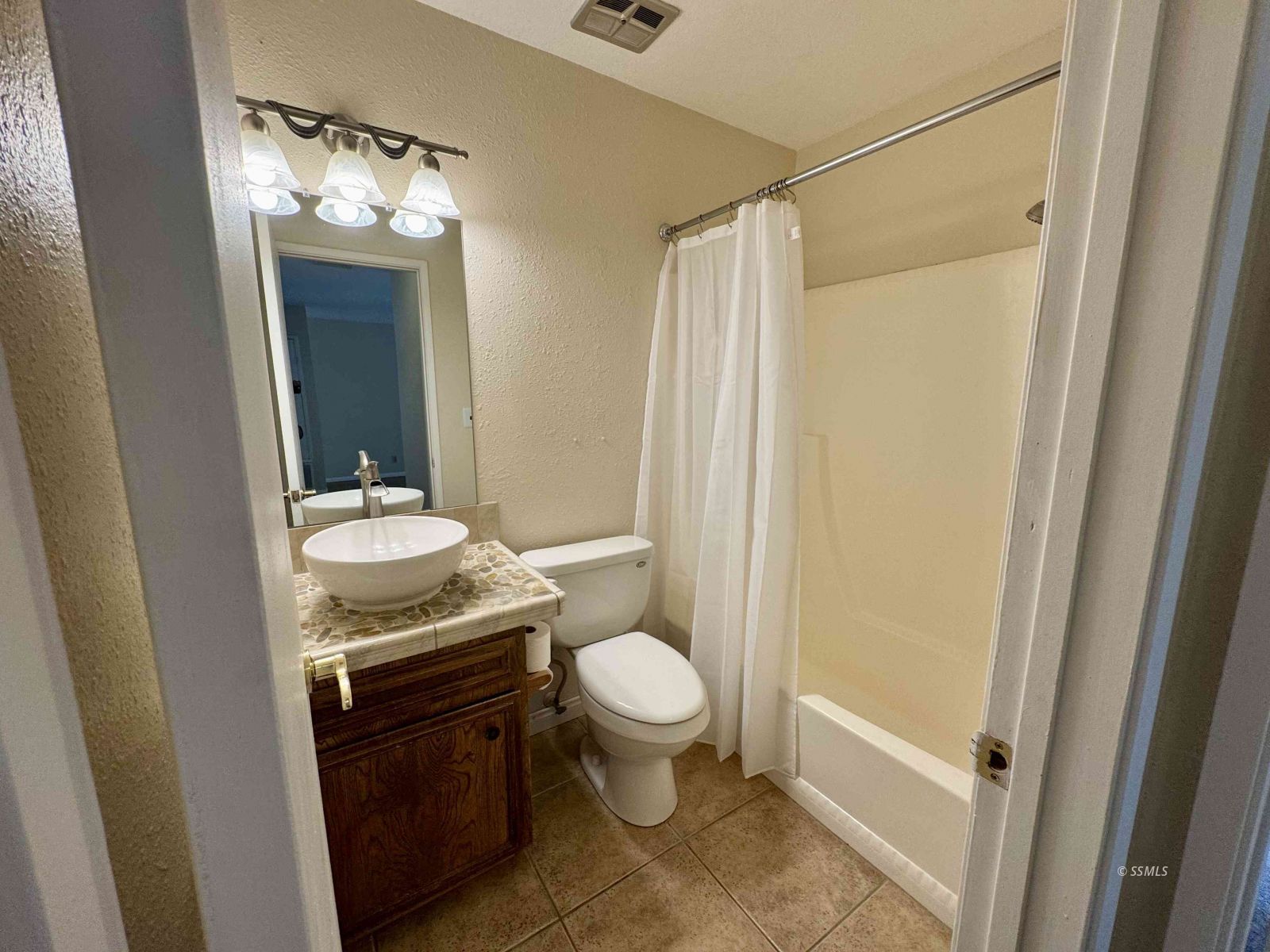 1144 West Coronado Avenue Ridgecrest, CA 93555 - Photo 24 of 33