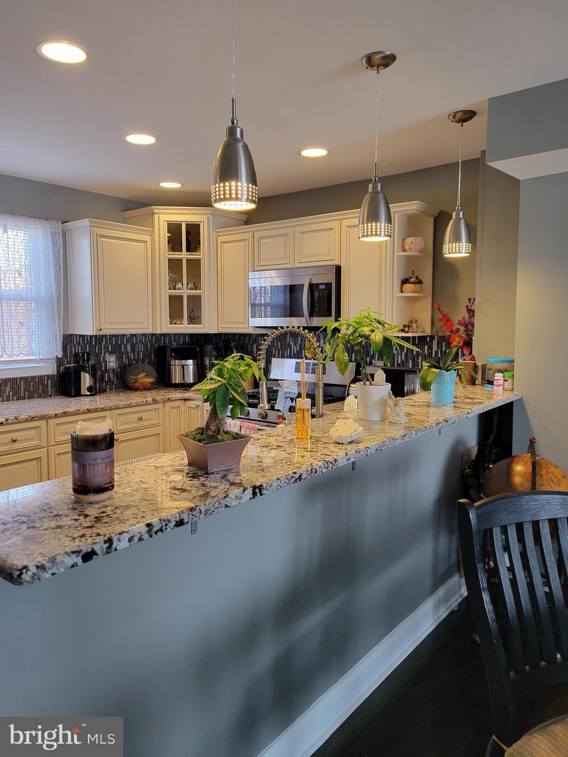 12028 Covert Road Philadelphia, PA 19154 - Photo 14 of 49 Gallery Image 14
