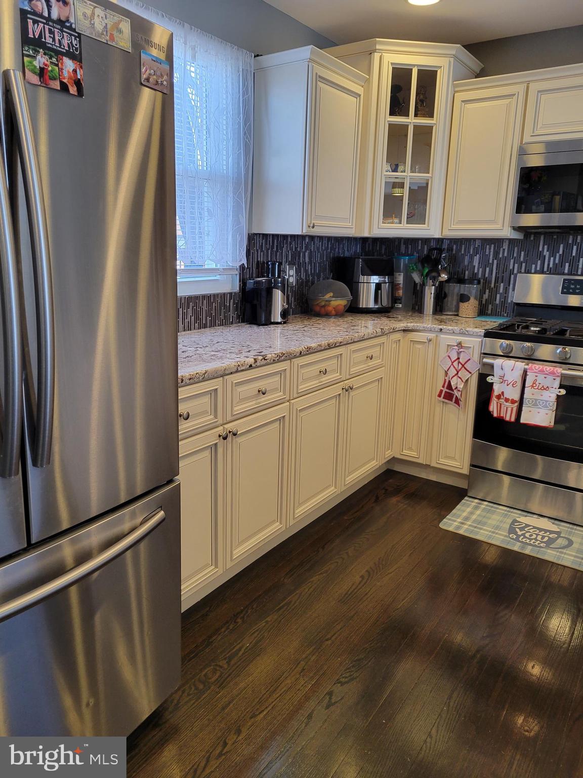 12028 Covert Road Philadelphia, PA 19154 - Photo 17 of 49 Gallery Image 17