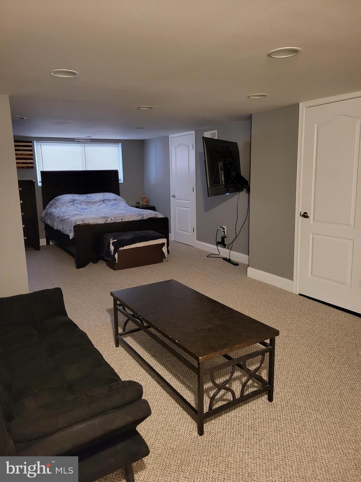 12028 Covert Road Philadelphia, PA 19154 - Photo 26 of 49 Gallery Image 26