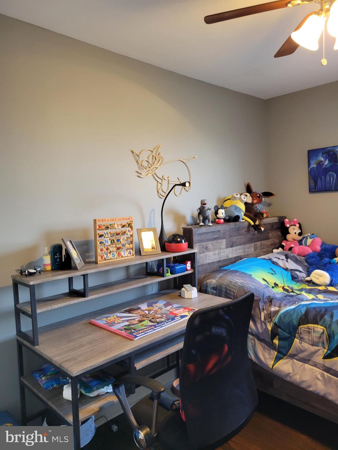 12028 Covert Road Philadelphia, PA 19154 - Photo 34 of 49 Gallery Image 34