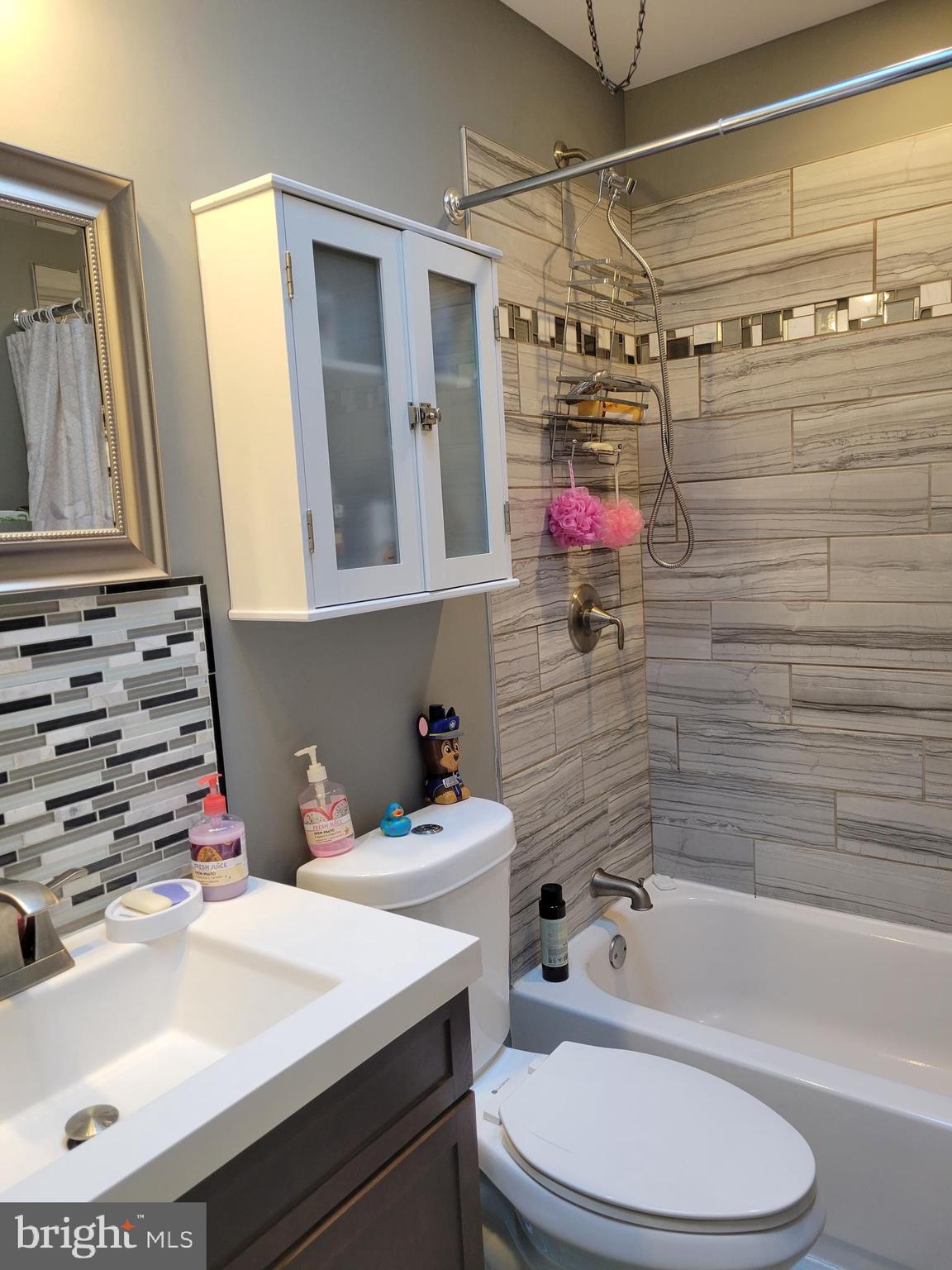 12028 Covert Road Philadelphia, PA 19154 - Photo 38 of 49 Gallery Image 38