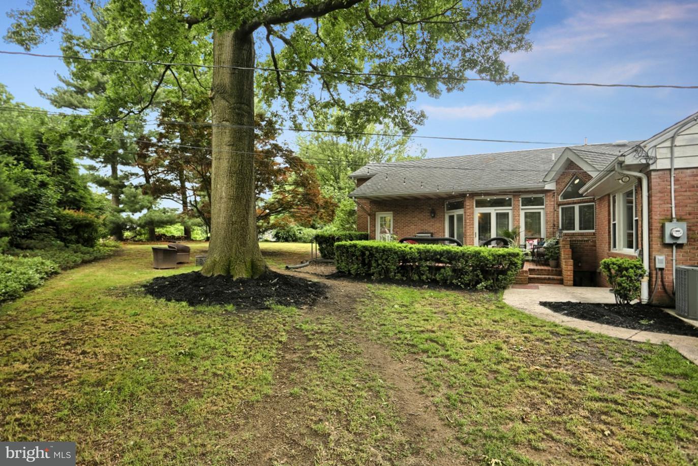 4346 Crestview Road Harrisburg, PA 17112 - Photo 12 of 57 Gallery Image 12