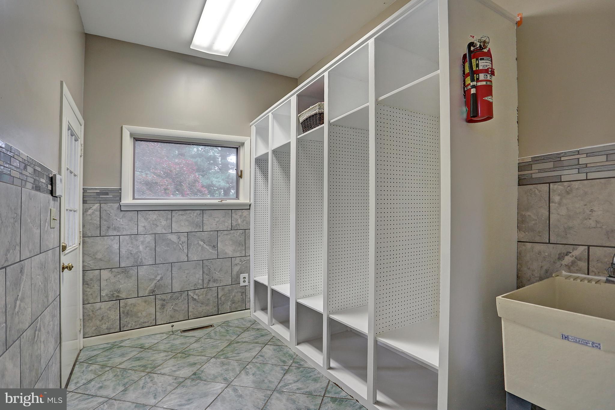 4346 Crestview Road Harrisburg, PA 17112 - Photo 15 of 57 Gallery Image 15