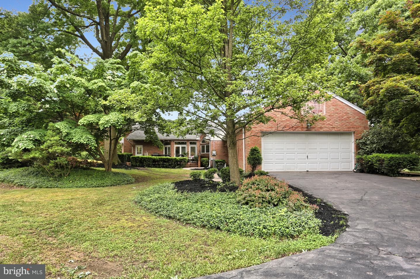 4346 Crestview Road Harrisburg, PA 17112 - Photo 4 of 57 Gallery Image 4