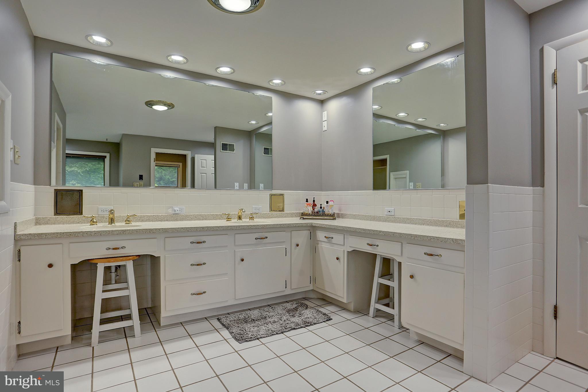 4346 Crestview Road Harrisburg, PA 17112 - Photo 36 of 57 Gallery Image 36