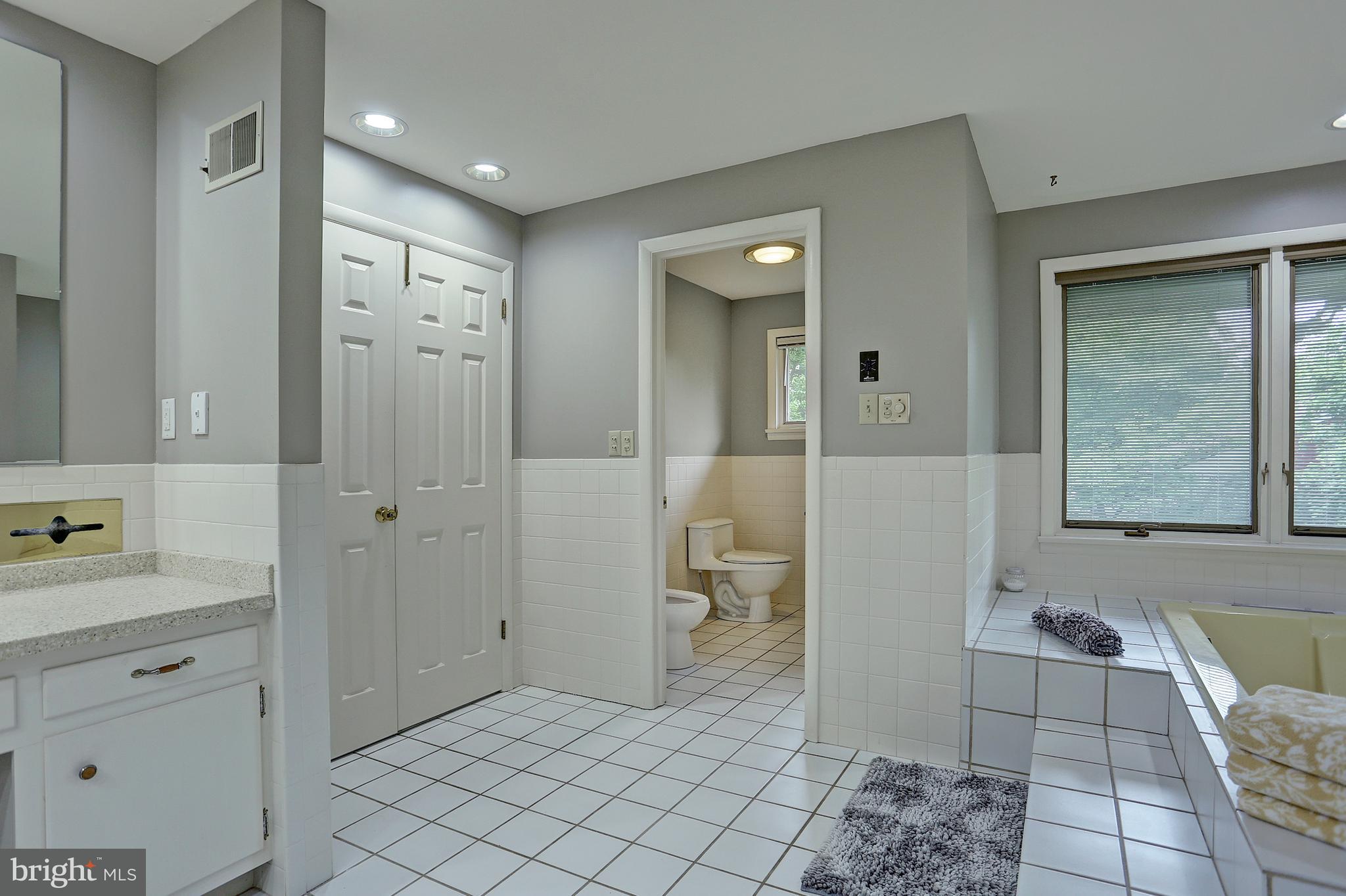 4346 Crestview Road Harrisburg, PA 17112 - Photo 38 of 57 Gallery Image 38