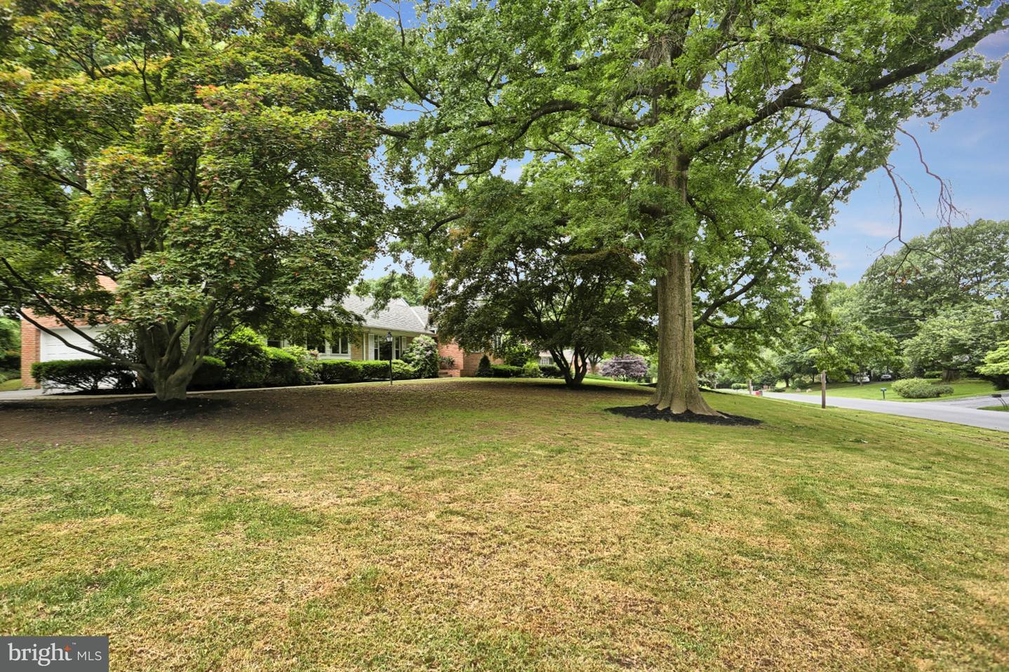 4346 Crestview Road Harrisburg, PA 17112 - Photo 5 of 57 Gallery Image 5