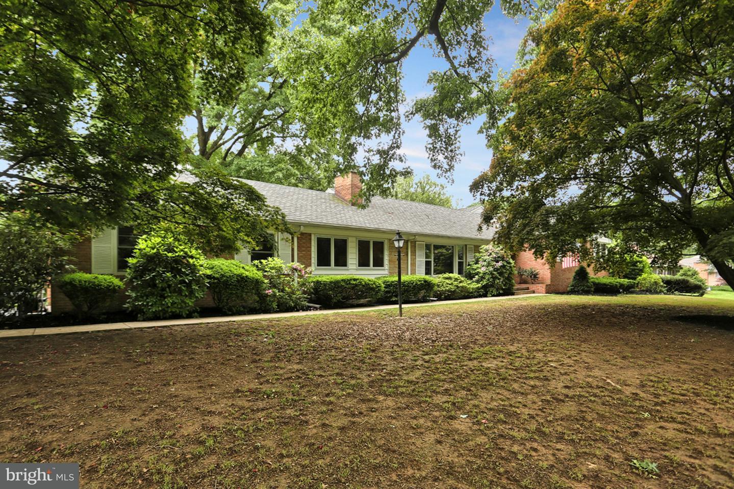 4346 Crestview Road Harrisburg, PA 17112 - Photo 6 of 57 Gallery Image 6