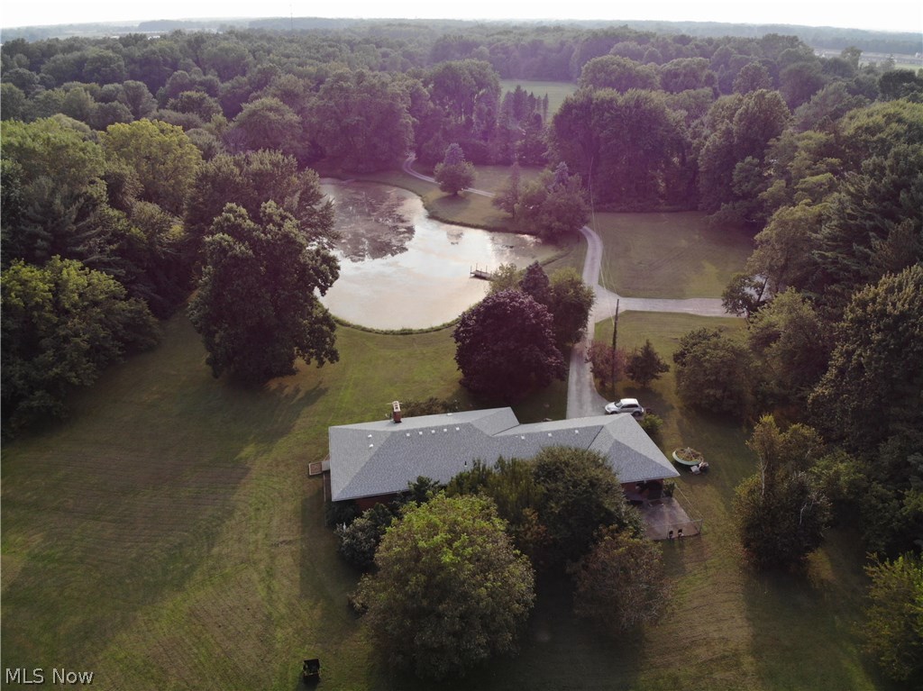 7405 Maddock Road North Ridgeville, OH 44039 - Photo 2 of 31