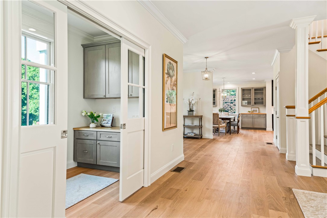 416 Bridgetown Road South Kingstown, RI 02874 - Photo 13 of 39