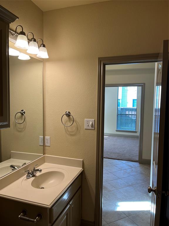 830 La Cima Irving, TX 75039 - Photo 27 of 40