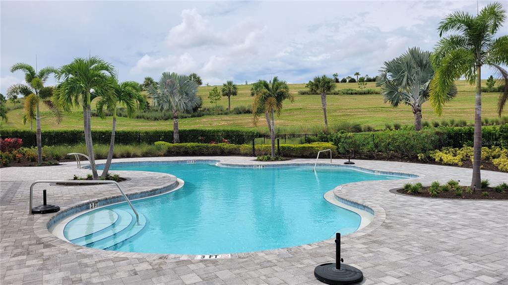 5419 Summit Glen Bradenton, FL 34203 - Photo 29 of 38 a view of a lake