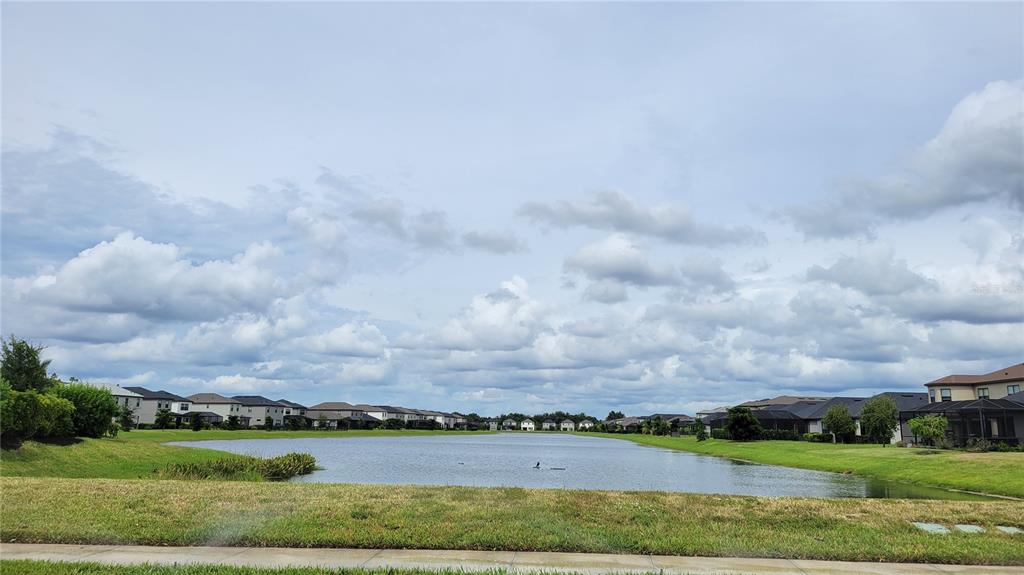 5419 Summit Glen Bradenton, FL 34203 - Photo 36 of 38 an aerial view of a city