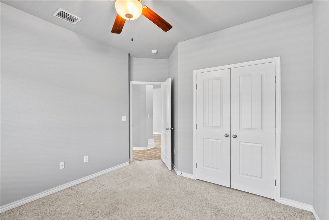 1107 Pasadena Street Portland, TX 78374 - Photo 11 of 20