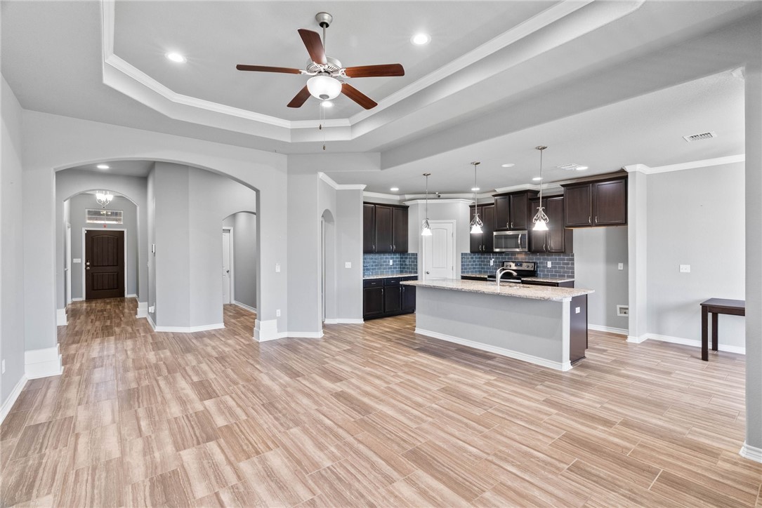 1107 Pasadena Street Portland, TX 78374 - Photo 4 of 20