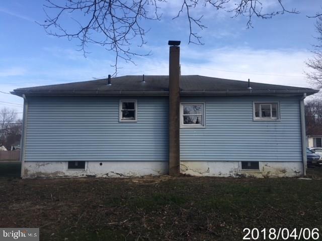 112 County Road Cliffwood, NJ 07721 - Photo 3 of 25