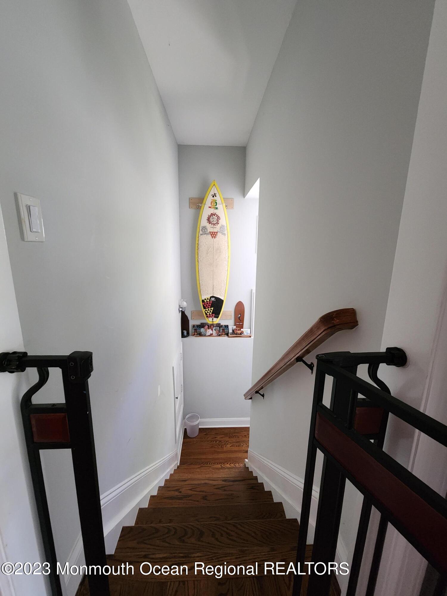 804 Oak Road Brielle, NJ 08730 - Photo 23 of 41 stairs