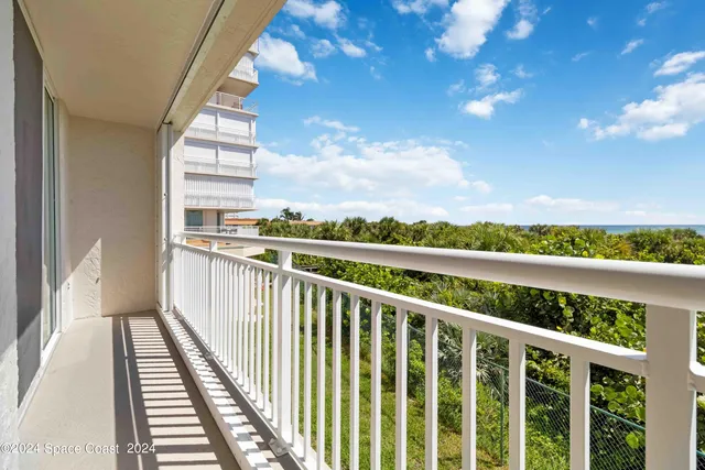 $3,100 | 3400 Ocean Beach Boulevard, Unit 208, Cocoa Beach, FL 32931