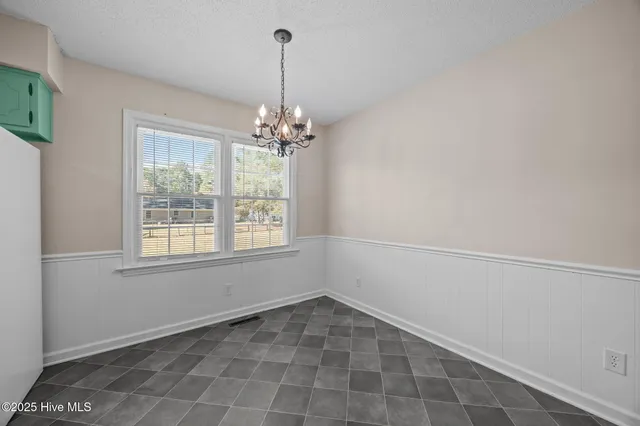 $184,900 | 4814 Greenpine Road, Farmville, NC 27828