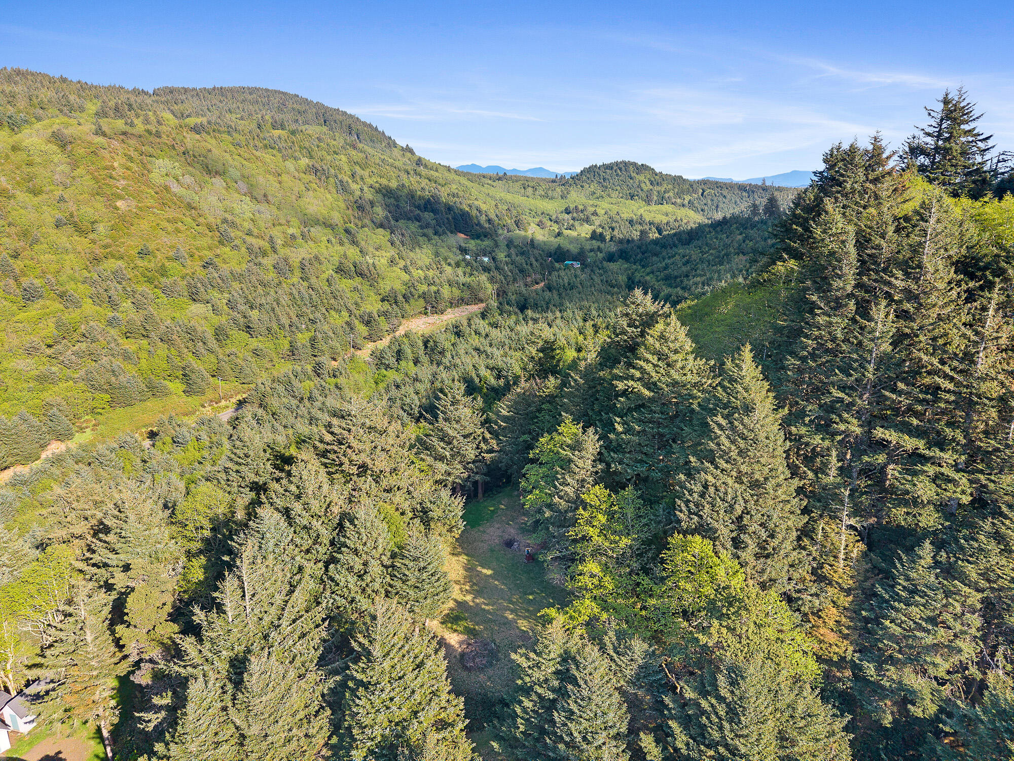 800 Cape Meares Loop Tillamook, OR 97141 - Photo 7 of 15 7