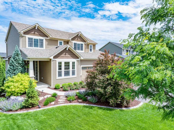 $544,900 | 1206 Crosswinds Way, Waconia, MN 55387