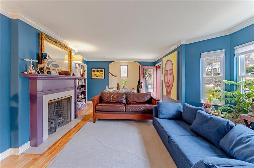1056 Old Gate Road Pittsburgh, PA 15235 - Photo 6 of 25 Gallery Image 6