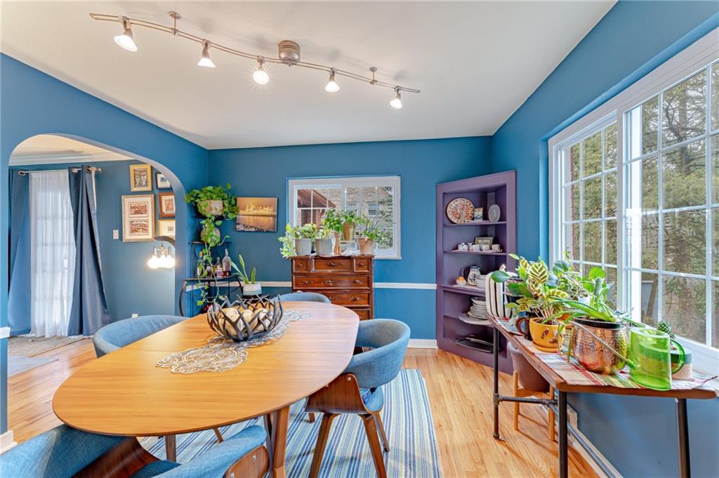 1056 Old Gate Road Pittsburgh, PA 15235 - Photo 9 of 25 Gallery Image 9