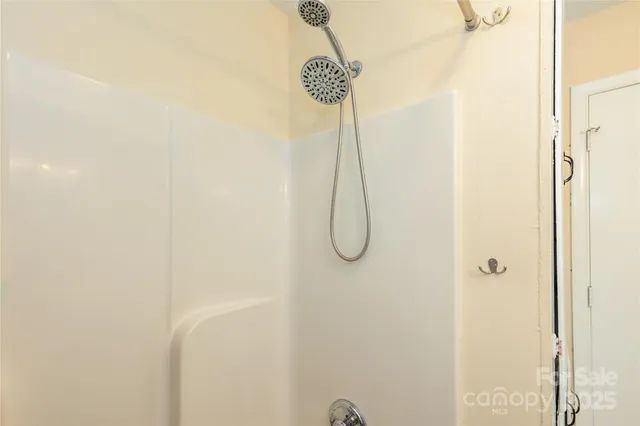 $399,999 | 68 Vandalia Avenue, Asheville, NC 28806