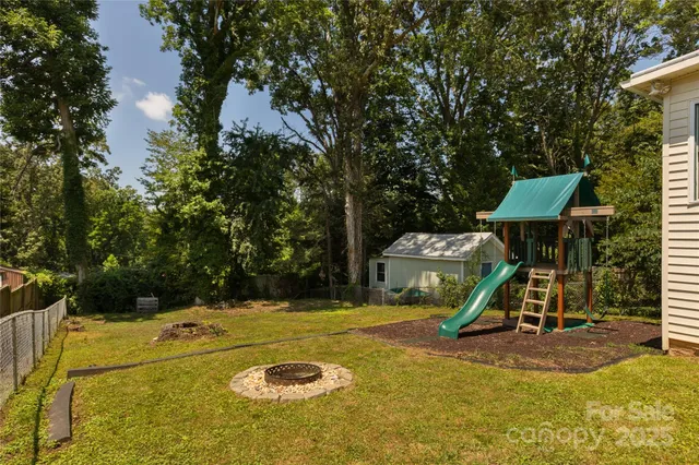 $399,999 | 68 Vandalia Avenue, Asheville, NC 28806