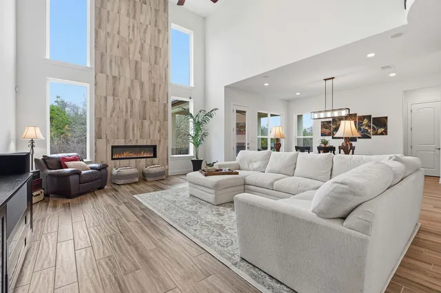 $1,079,000 | 2824 Wedgescale Pass, Leander, TX 78641
