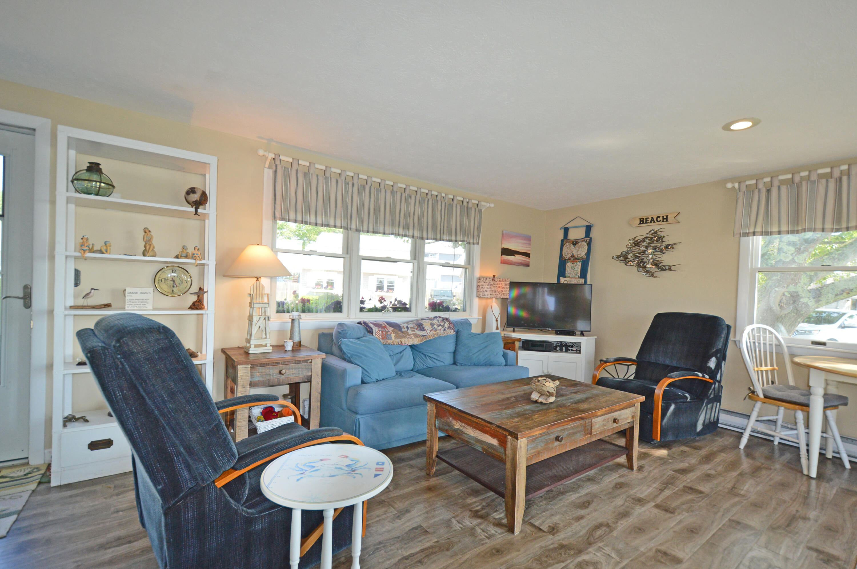 5 Dyke Road, Unit E Kennebunkport, ME 04046 - Photo 9 of 15 Sireen_LRD