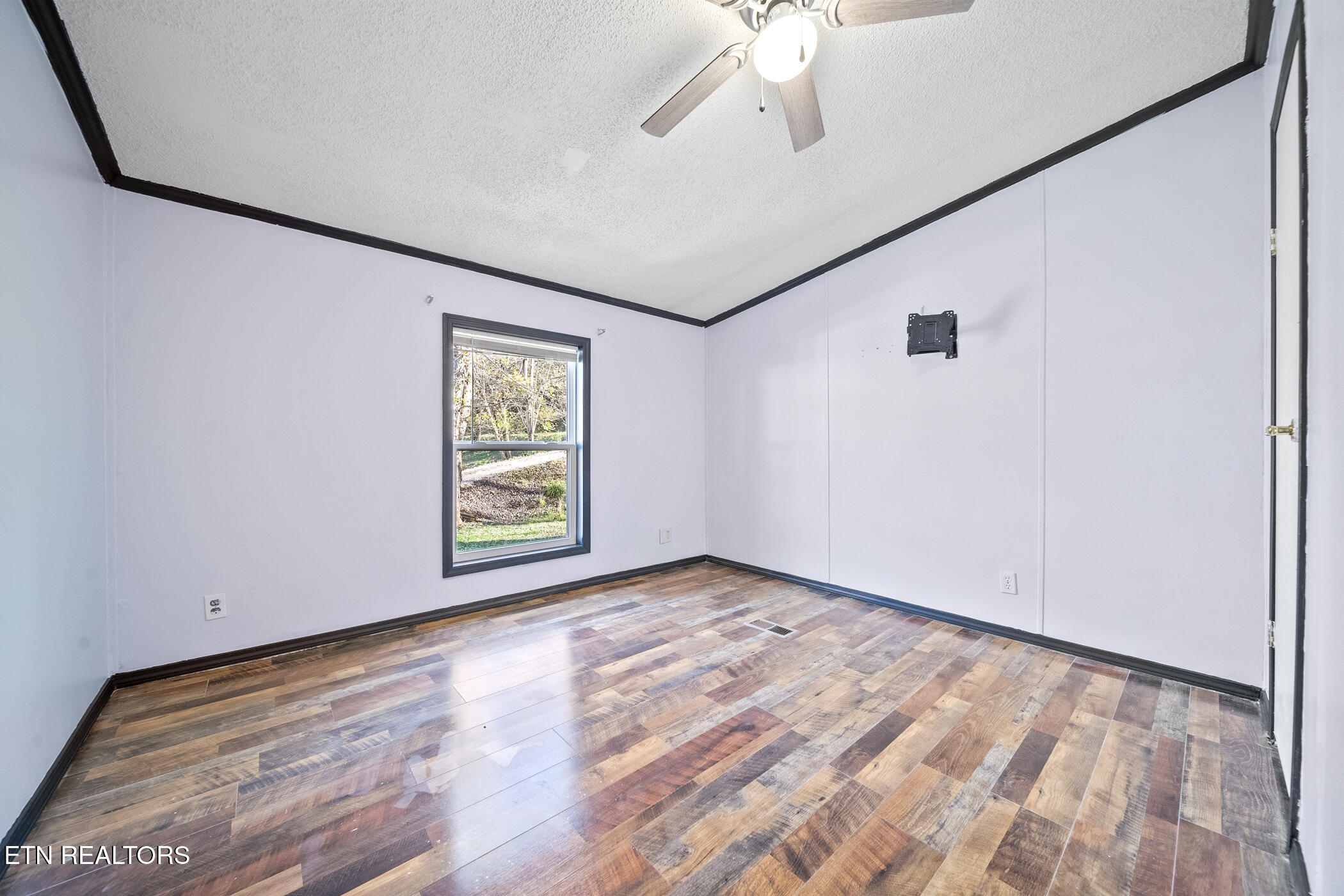 154 Andys Ridge Road Rocky Top, TN 37769 - Photo 13 of 32 dsc06293