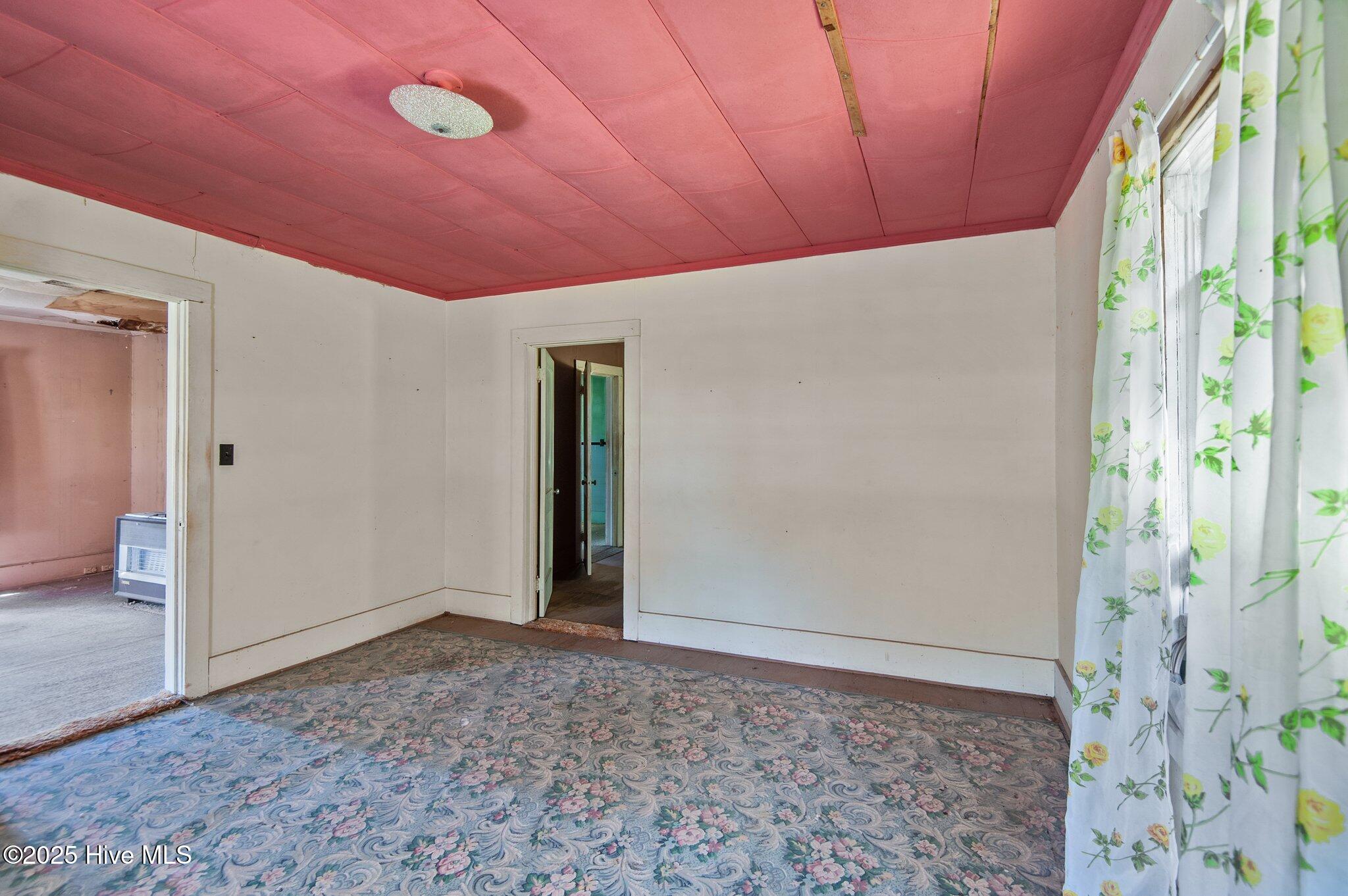 27 Cc Road Vanceboro, NC 28586 - Photo 12 of 50 12-web-or-mls-_DSC6486