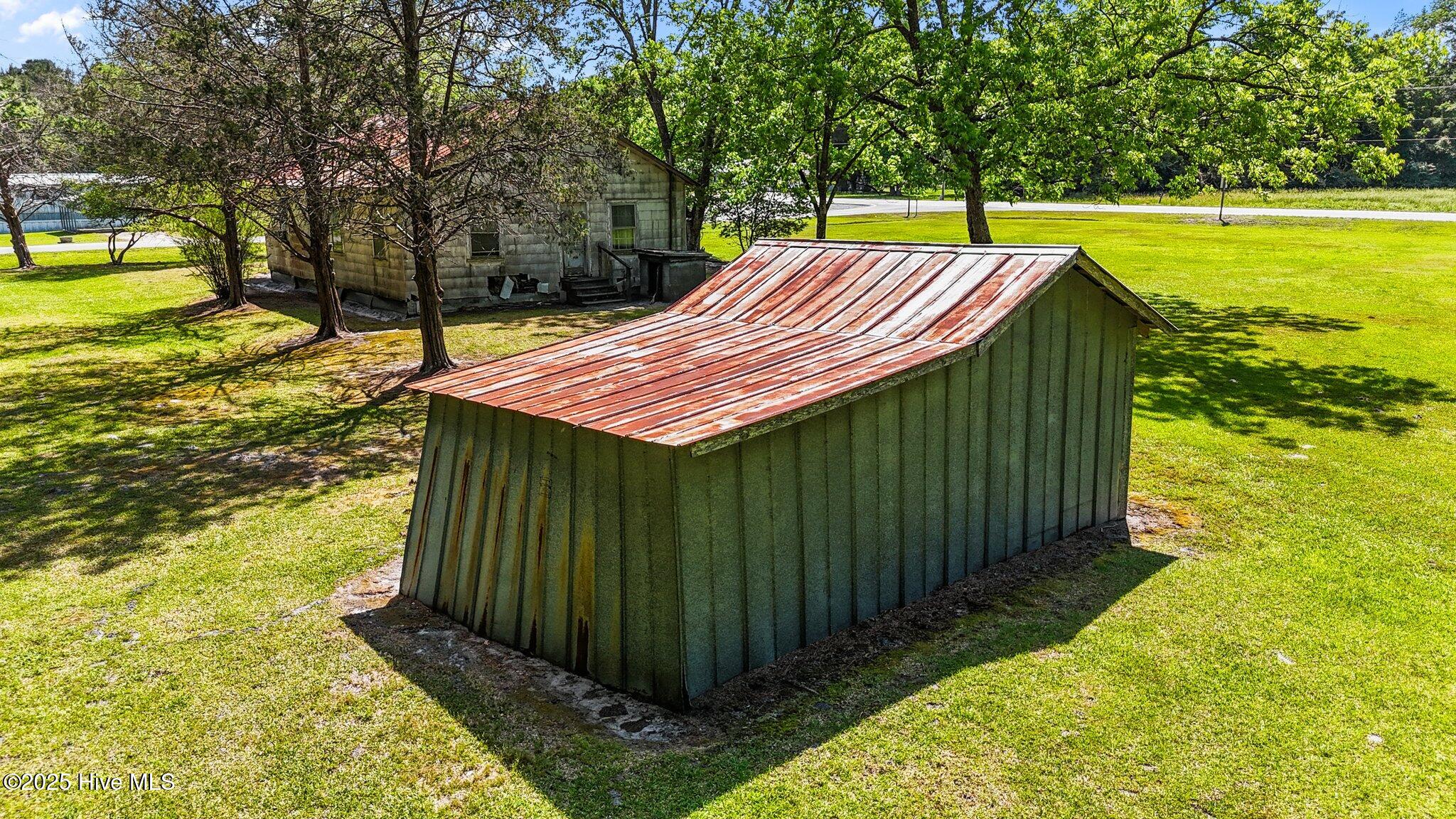 27 Cc Road Vanceboro, NC 28586 - Photo 42 of 50 42-web-or-mls-DJI_20250506152415_0763_D