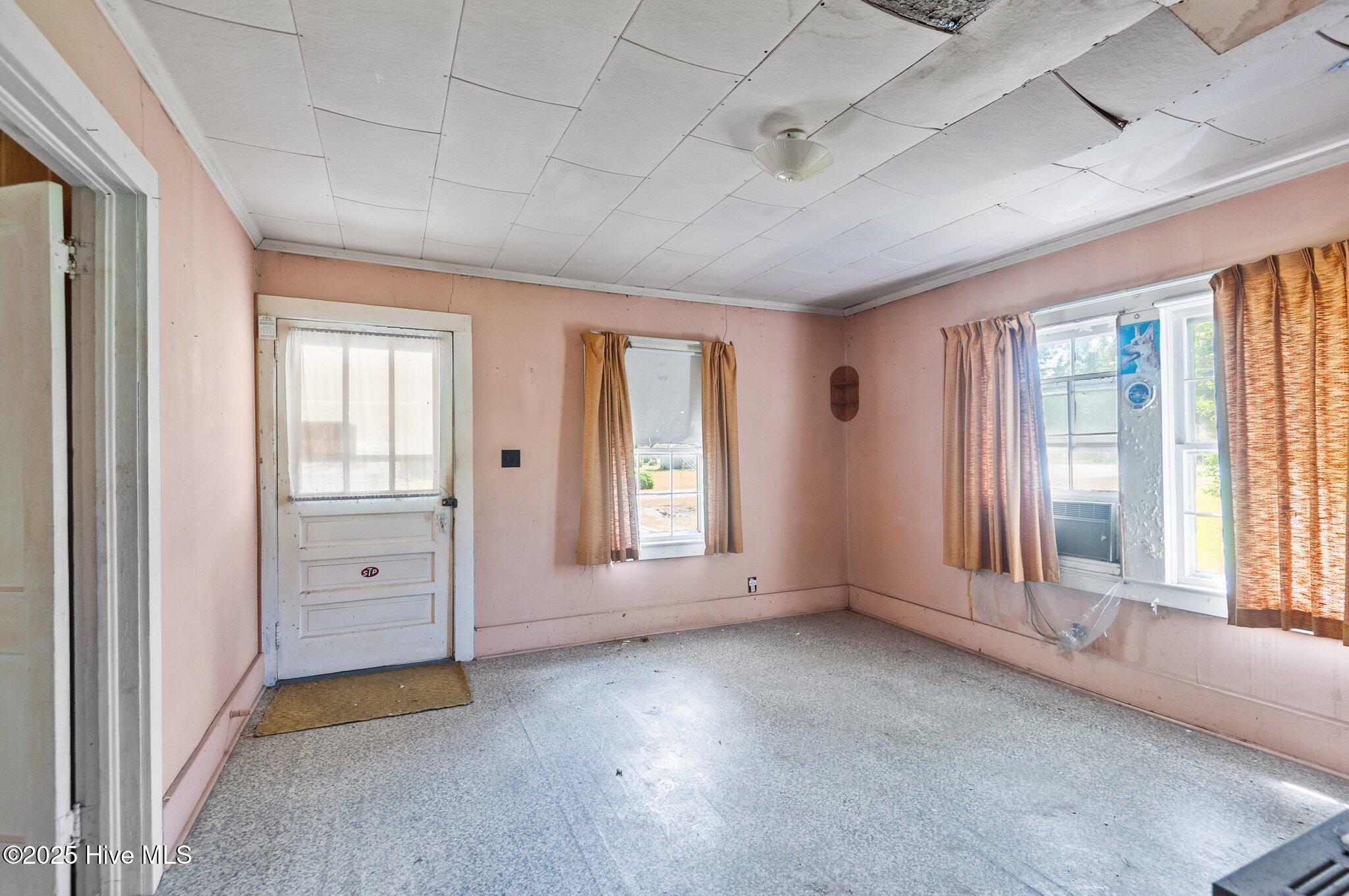 27 Cc Road Vanceboro, NC 28586 - Photo 8 of 50 8-web-or-mls-_DSC6467