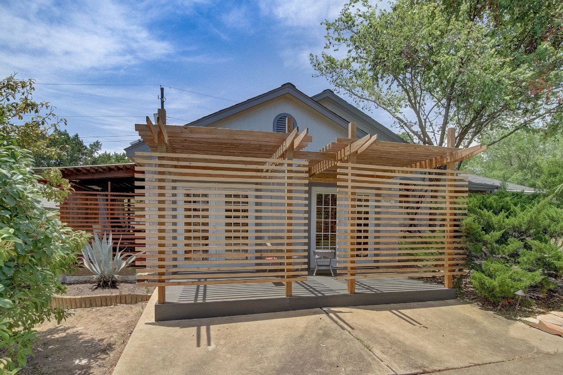 5101 Single Shot Circle Austin, TX 78723 - Photo 1 of 1