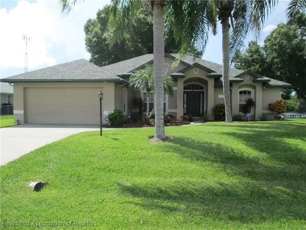 $2,500 | 263 Bimini Street Northeast, Lake Placid, FL 33852
