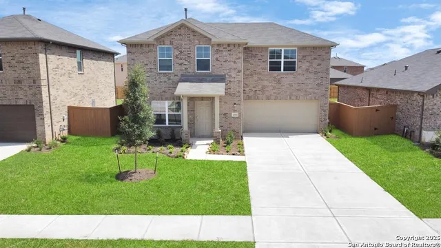 $2,949 | 27035 Beacon Gln Drive, Unit CHISHOLM D2, Katy, TX 77493