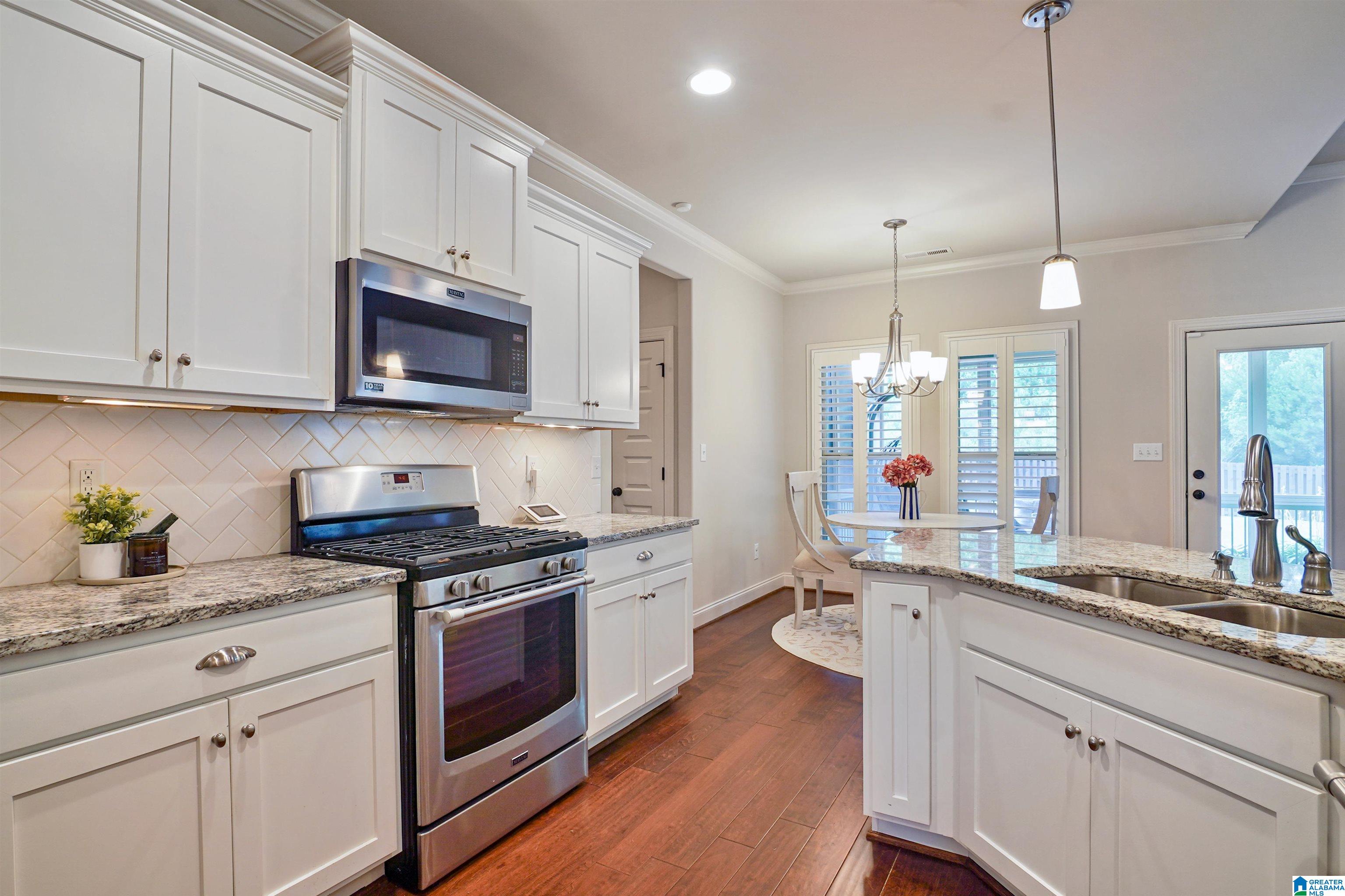 350 Strathaven Circle Pelham, AL 35124 - Photo 12 of 45