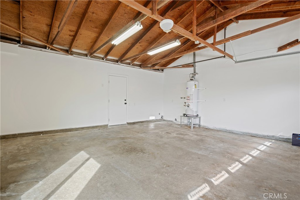 2108 Ardenwood Avenue Simi Valley, CA 93063 - Photo 28 of 33