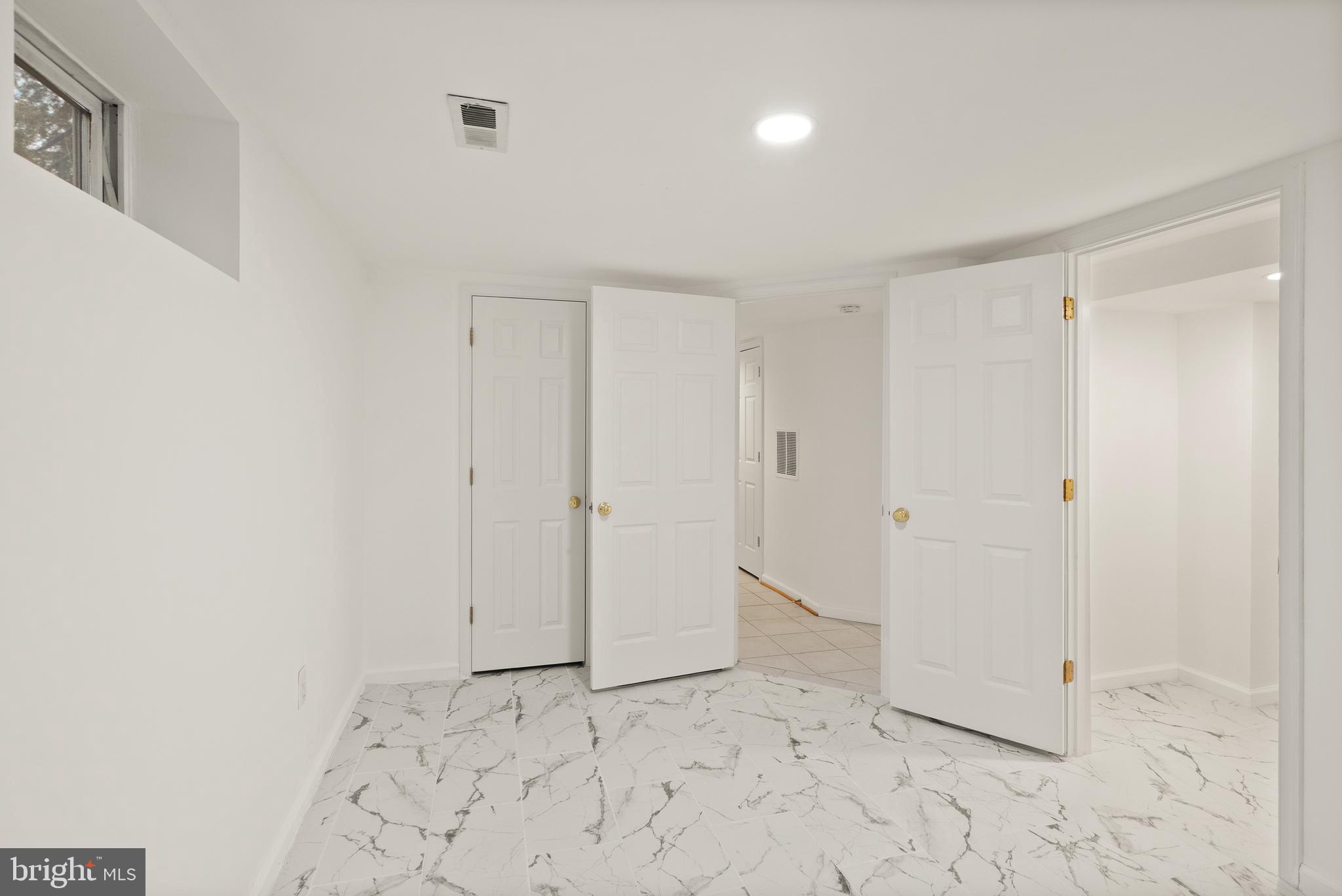 2928 Hunter Road Fairfax, VA 22031 - Photo 59 of 73