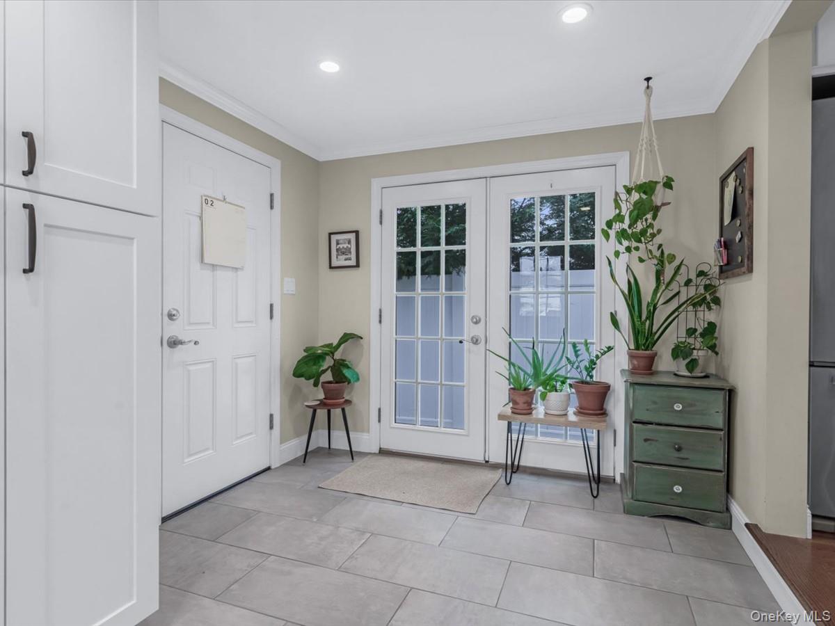 1896 Russell Street Bellmore, NY 11710 - Photo 10 of 21 a view of livingroom with furniture and potted plant