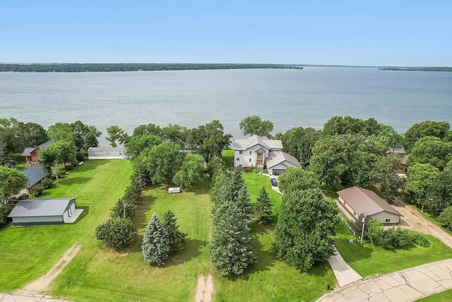 $589,000 | 42322 240th Street, Battle Lake, MN 56515