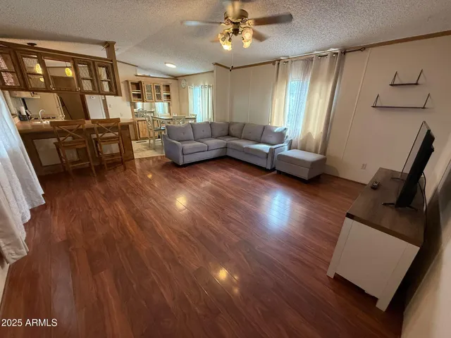 $900 | 4725 North Pioneer Place, Douglas, AZ 85607