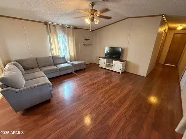 $900 | 4725 North Pioneer Place, Douglas, AZ 85607