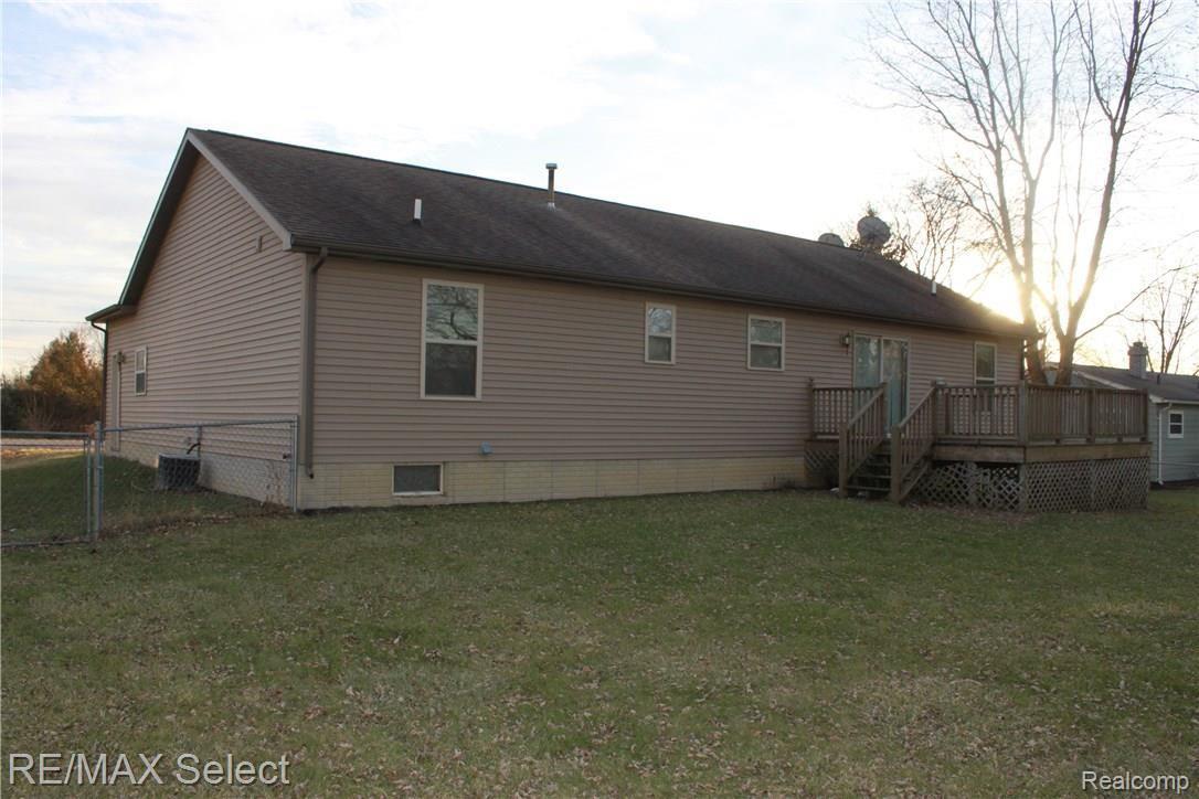 5302 West Mount Morris Road Mount Morris, MI 48458 - Photo 14 of 16 IMG_0114.JPG