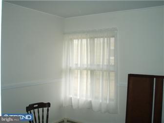 18 Beechtree Road Levittown, PA 19057 - Photo 6 of 11 Bedroom